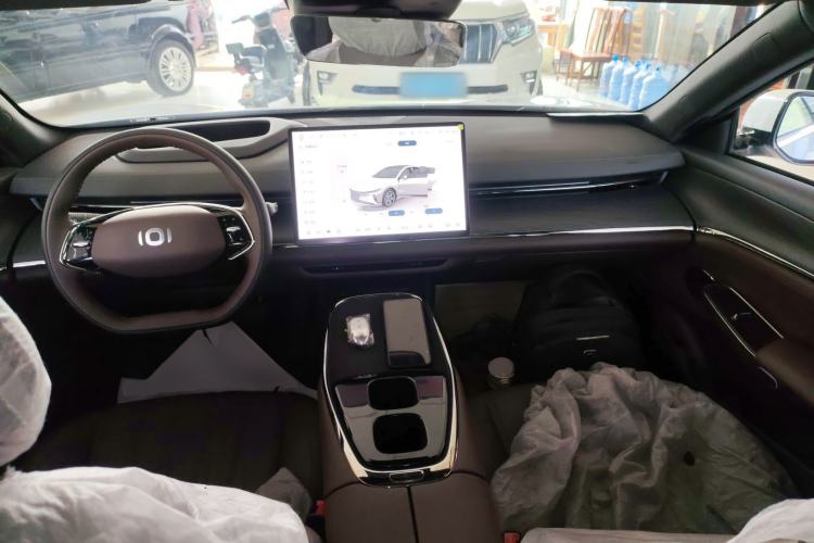 Used CHANGAN NEVO A07 2025 Range-Extended "True Fragrant" Edition 230 Flagship Model Center Console