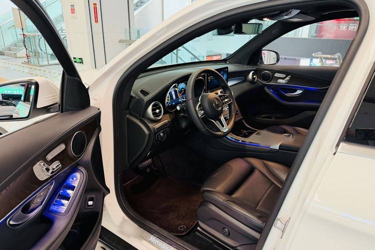 Used Mercedes-Benz GLC 2020 GLC 300 L 4MATIC Dynamic Edition