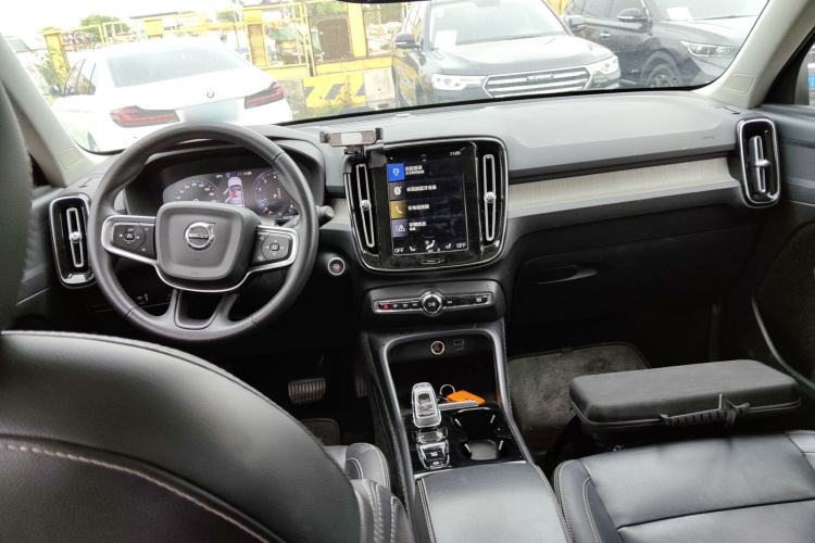 Used Volvo XC40 2021 T4 Four-Wheel Drive Smart Luxury Edition
