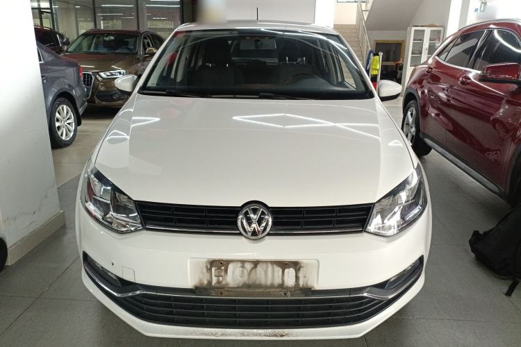 Used Volkswagen Polo 2016 1.6L Automatic Comfort Model
