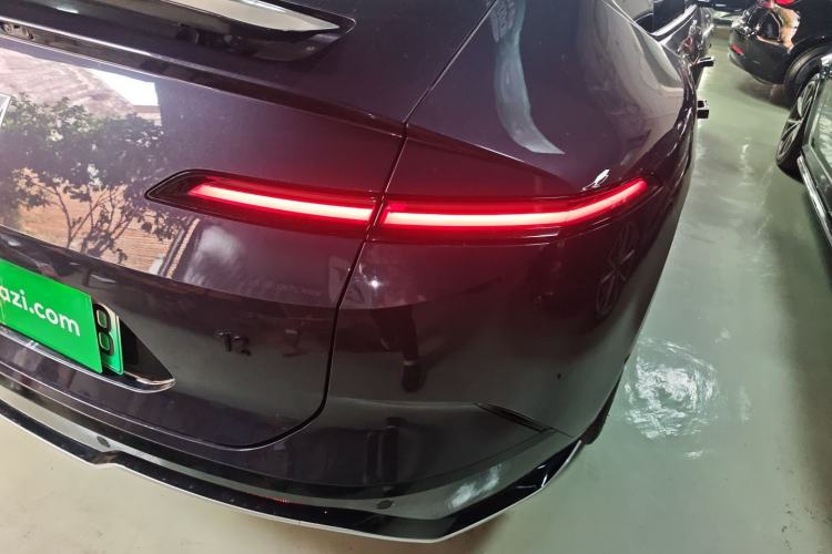 Used Avatr 12 2023 650 Three-Laser Four-Wheel Drive Performance Edition Right Rear Taillight