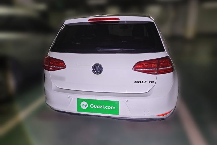 Used Volkswagen Golf 2016 230TSI Automatic Comfort Version
