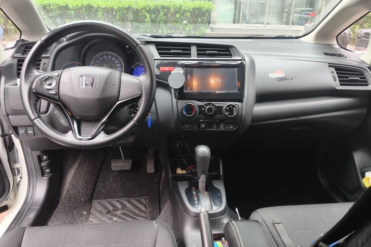 Used Honda Fit 2016 1.5L LXS CVT Comfort Sunroof Version Center Console