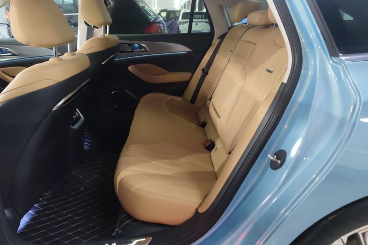 Used Hongqi H5 2023 2.0T Automatic Smart Connect Flagship Edition
