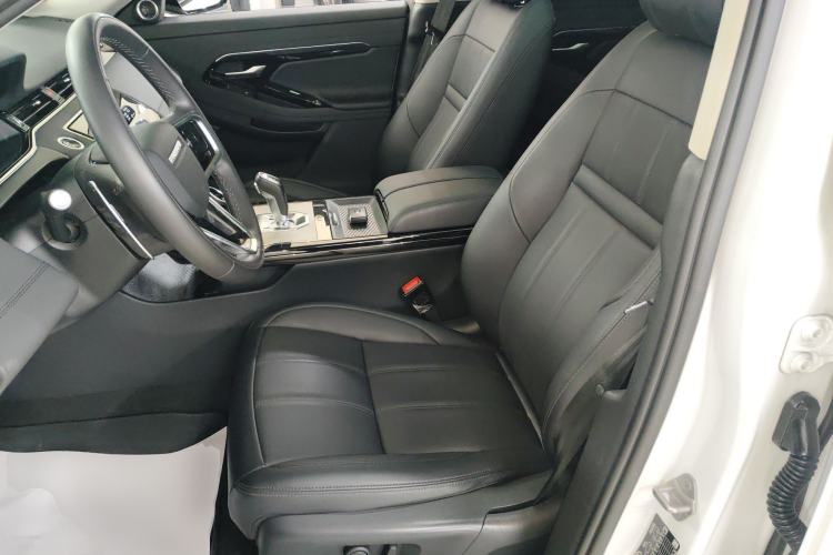 Used Land Rover Range Rover Evoque 2023 Aurora L 249 PS Luxury Edition
