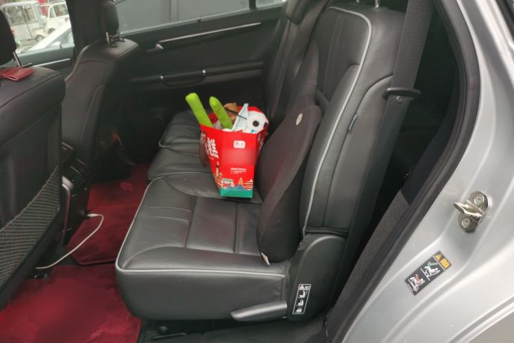 Used Mercedes-Benz R-Class 2017 R 320 4MATIC Business Edition Prestige Model