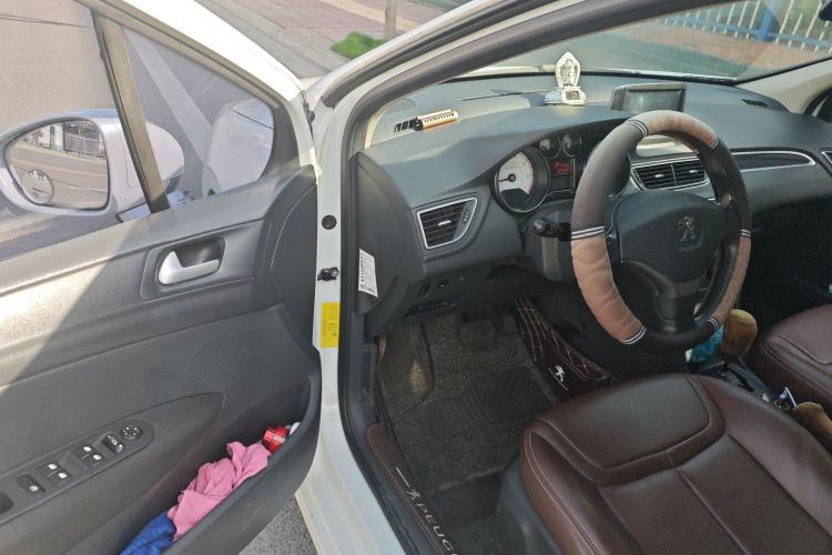 Used Peugeot 308 2014 Enjoy Edition Classic 1.6L Automatic Premium Model Driver Seat