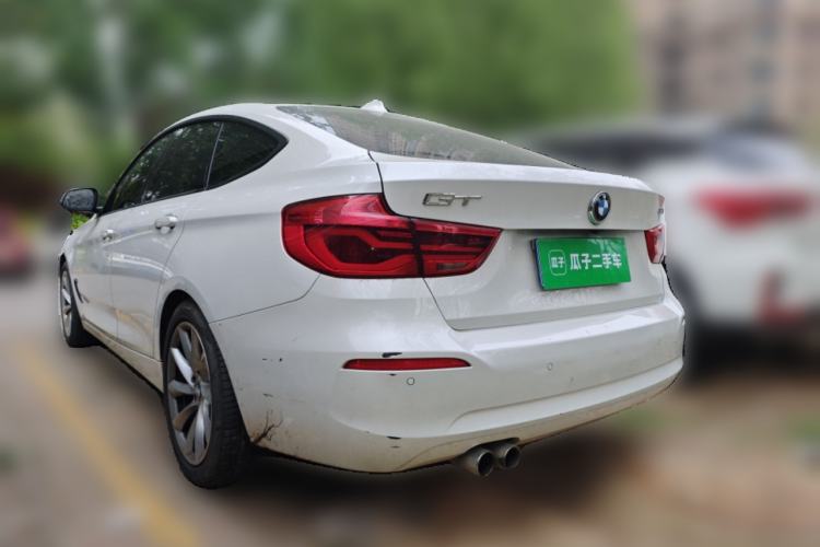 Used BMW 3 Series GT 2019 320i Sport Edition Rear Left 45 Deg