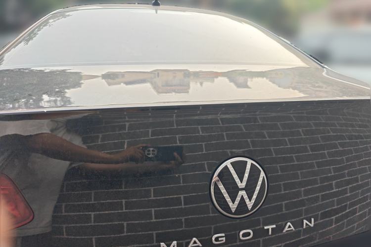 Used Volkswagen Magotan 2023 2 Million Units Commemorative Edition 330TSI DSG Luxury Version Rear