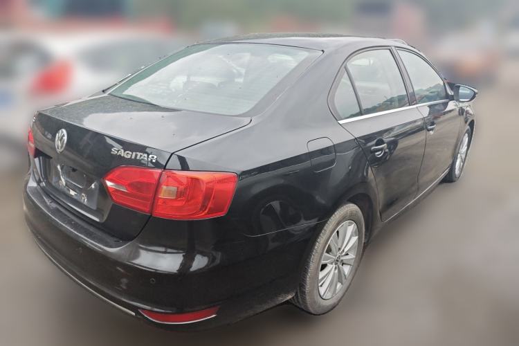 Used Volkswagen Sagitar 2014 1.6L Automatic Comfort Model Rear Right 45 Deg