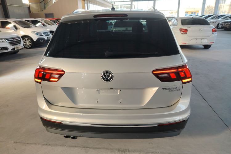 Used Volkswagen Tiguan L 2018 330TSI Automatic Two-Wheel Drive Luxury Edition
