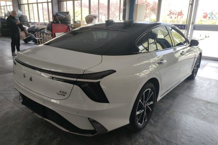 Used Hongqi H6 2024 2.0T ZhiMei Edition Rear Right 45 Deg