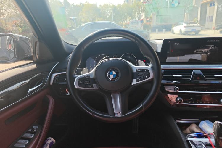 Used BMW 5 Series 2019 530Li Leading Model M Sport Package