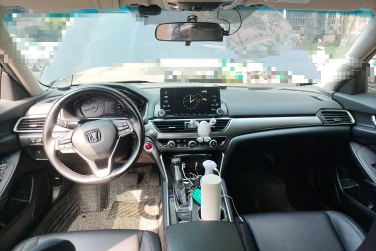 Used Honda Accord 2018 260TURBO Elite Edition China VI Center Console