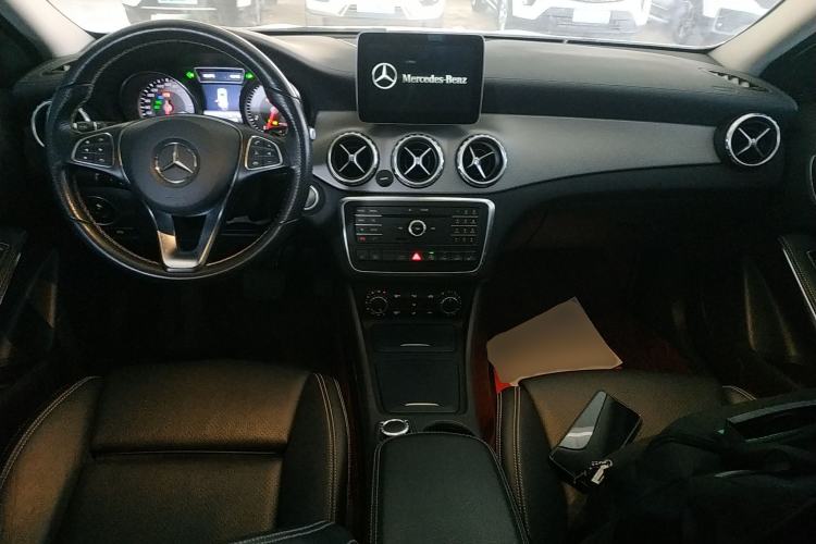 Used Mercedes-Benz GLA 2016 GLA 220 4MATIC Fashion Edition
