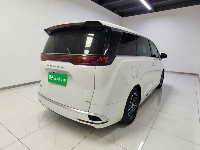 Used Denza D9 2024 DM-i 1050 Luxury Model — 6