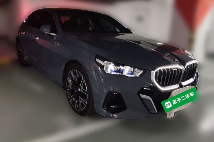 Used BMW 5 Series 2024 530Li Luxury Edition M Sport Package