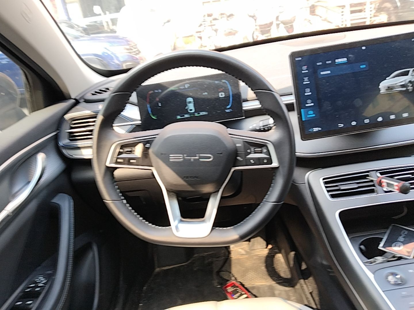 BYD Destroyer 05 2024 HONOR Edition DM-i 55KM Luxury Model — снимка 13