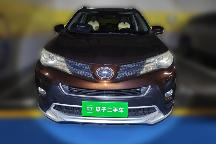 Used Toyota RAV4 2015 2.0L CVT Two-Wheel Drive Fashion Edition