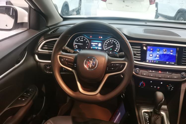 Used Buick GT 2021 Revised Version Flagship 1.5L Automatic Elite Edition Steering Wheel