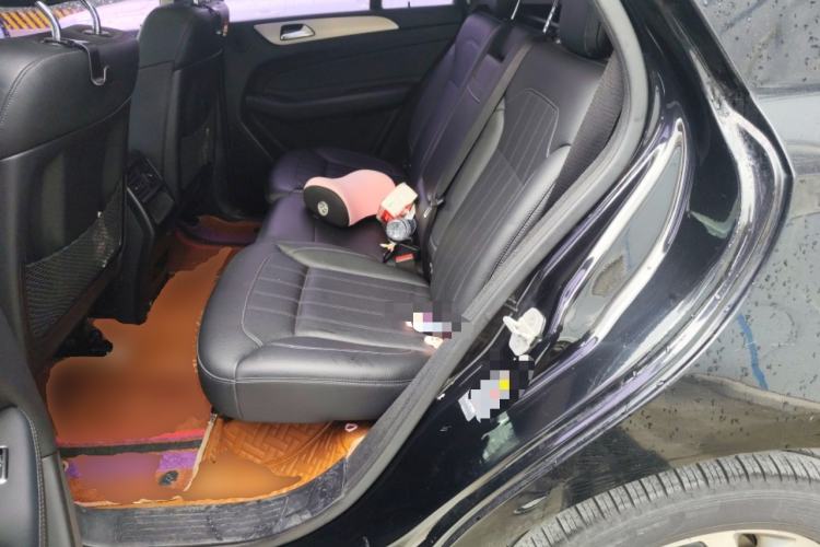 Used Mercedes-Benz GLE 2015 GLE 320 4MATIC Left Rear Seat