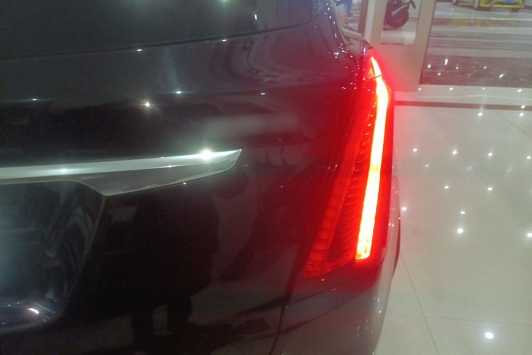 Used Cadillac XT5 2021 2.0T Two-Wheel Drive Luxury Version