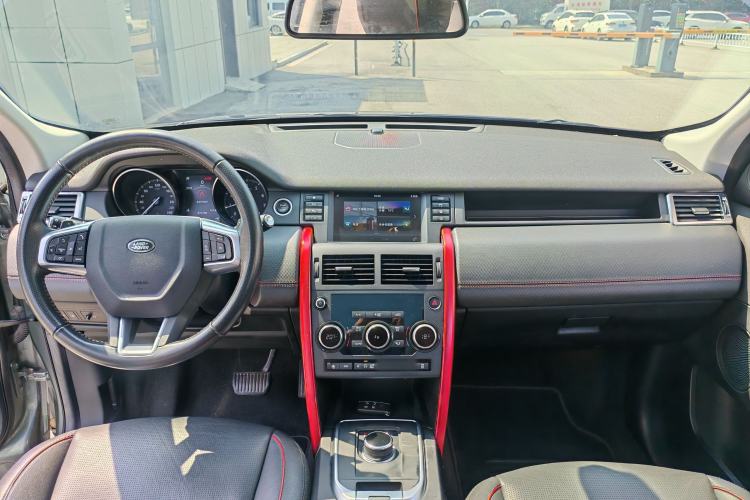 Used Land Rover Discovery Sport 2019 240 PS SE Dynamic Version China VI Standard Interior 2