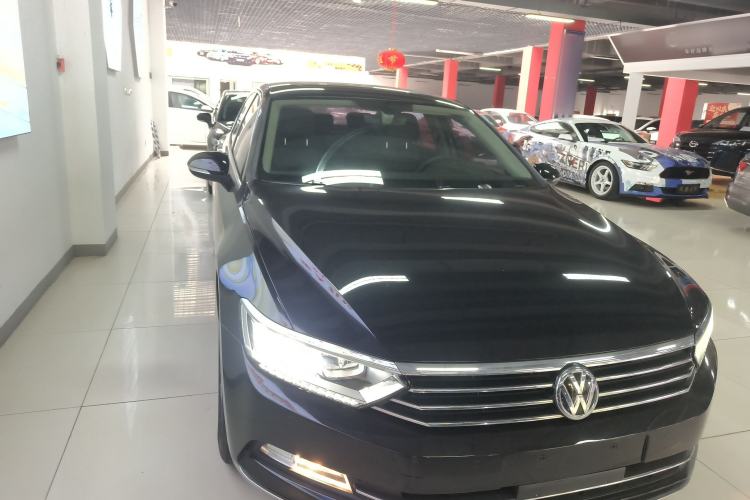Used Volkswagen Magotan 2018 Facelift 330TSI DSG Luxury Model