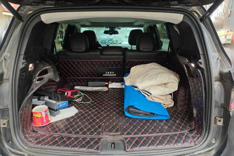 Used Jeep Commander 2018 2.0T Two-Wheel Drive Enjoy Edition China V