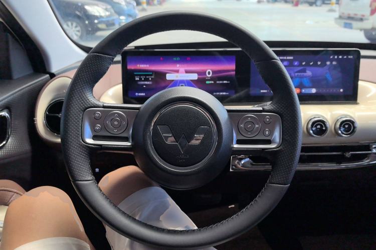 Used Wuling Bingo 2023 410 km Lingxi Deluxe Edition