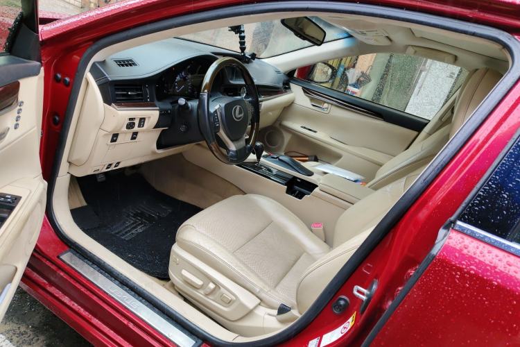 Used Lexus ES 2013 250 Elegant Edition