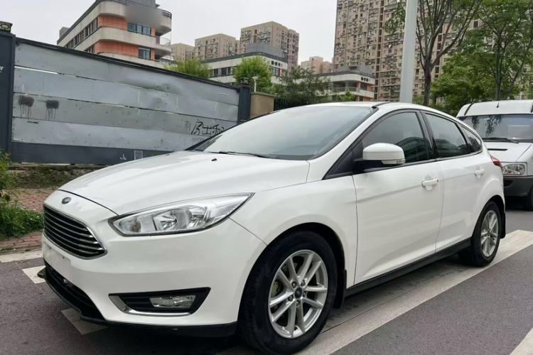 Used Ford Focus 2017 Hatchback 1.6L Automatic Fashion Edition Smart Drive Version