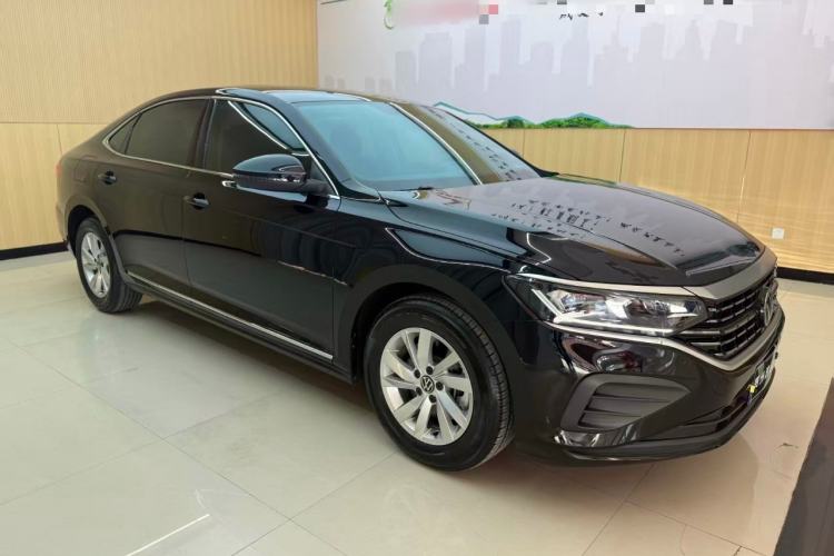 Used Volkswagen Passat 2024 280TSI Business Edition Front Right 45 Deg