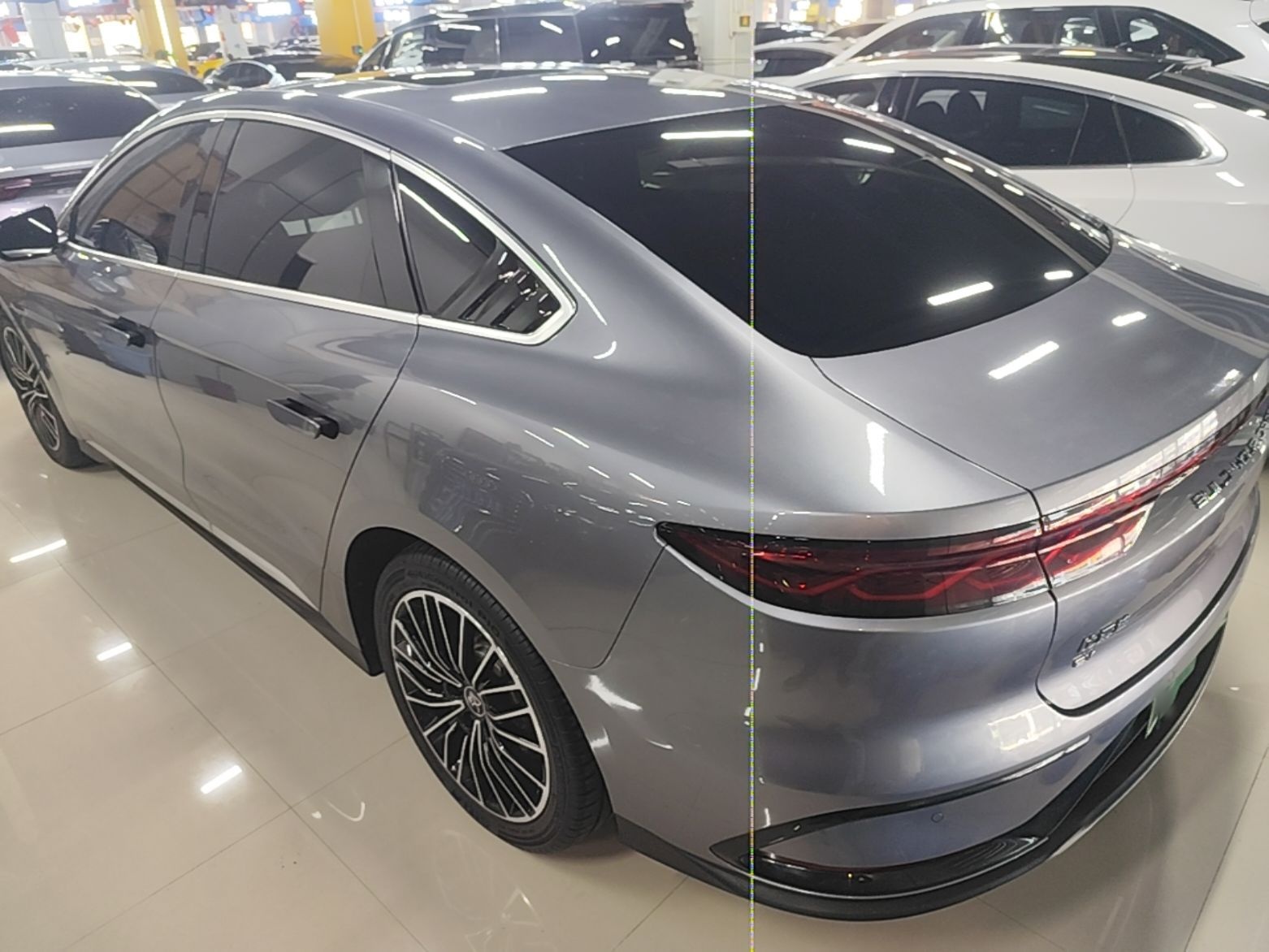 BYD Han 2023 EV Champion Edition 506KM Front-Wheel-Drive Premium Model — снимка 4