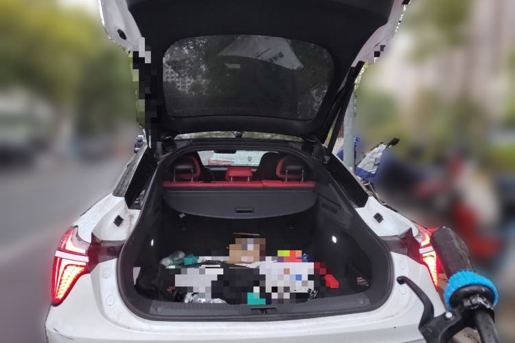 Used Hongqi H6 2024 2.0T ZhiShang Version
