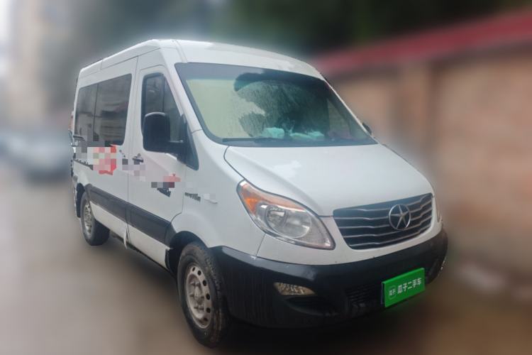Used JAC Sunray 2017 2.0T Short-Wheelbase Mid-Roof StarTourer Light Commercial Van
