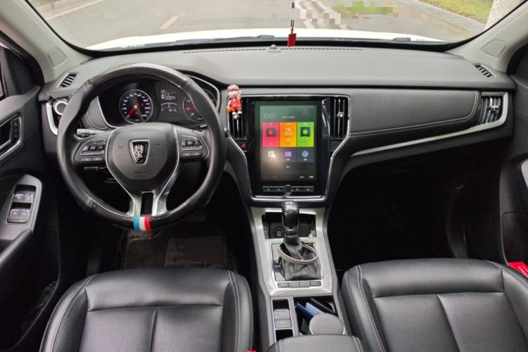 Used Roewe RX5 2019 20T Two-Wheel Drive Automatic 4G Connected Platinum Edition
