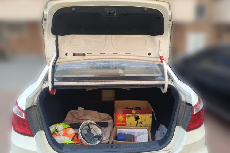 Used CHANGAN Eado 2014 1.6L Manual Luxury Model
