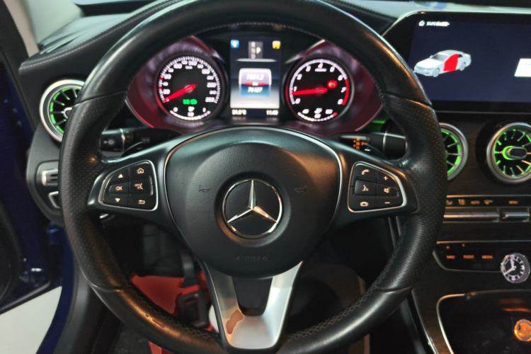 Used Mercedes-Benz C-Class 2018 C 200 L Sport Edition Steering Wheel