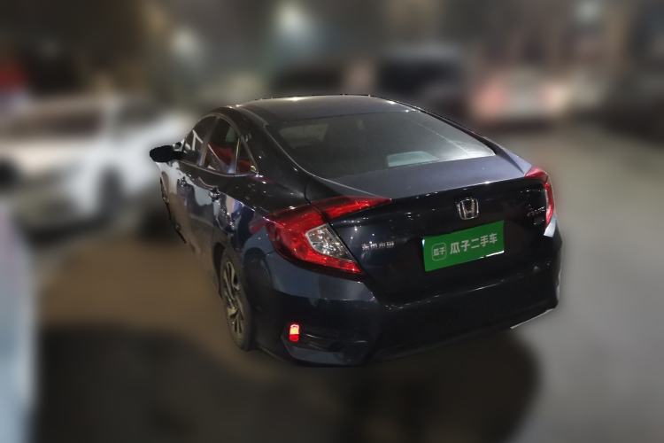 Used Honda Civic 2016 220TURBO CVT Luxury Edition Rear Left 45 Deg