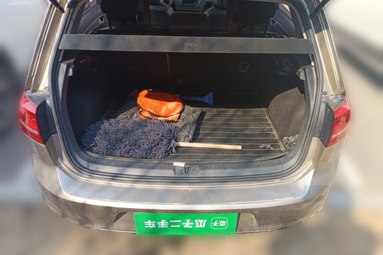 Used Volkswagen Golf 2016 1.6L Automatic Comfort Model
