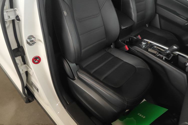 Used Mazda CX-5 2017 2.5L Automatic 2WD ZhiZun Version China V Standard
