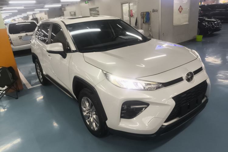 Used Toyota Wildlander 2020 2.0L CVT Two-Wheel Drive Luxury Edition Front Right 45 Deg