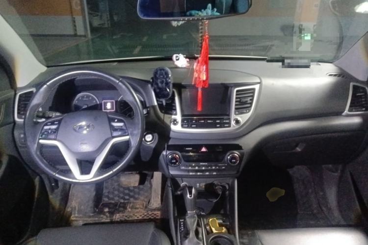 Used Hyundai Tucson 2015 1.6T Dual-Clutch Two-Wheel-Drive Smart Model
