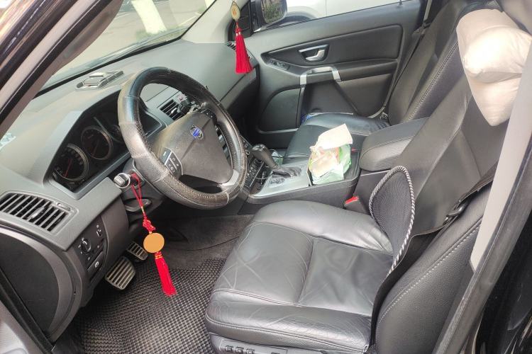 Used Volvo XC Classic 2014 T5 Luxury Edition
