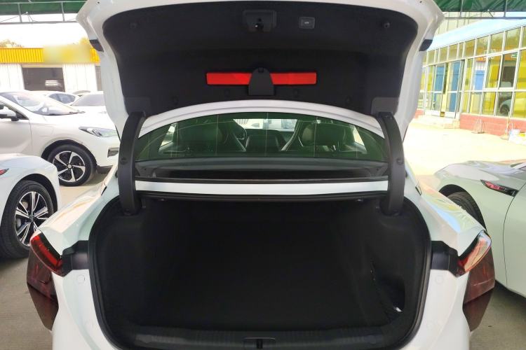 Used Hongqi EH7 2024 690 Pro
