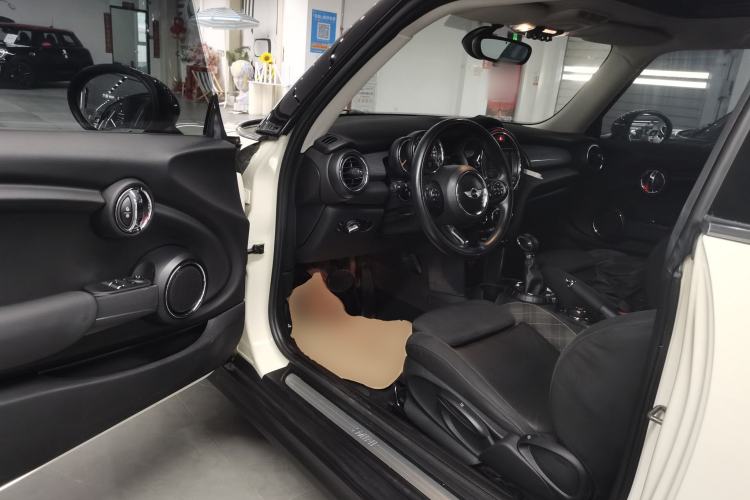 Used MINI 2014 1.5T COOPER Excitement
