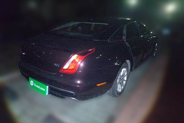 Used Jaguar XJ 2016 XJL 2.0T Two-Wheel-Drive Elegant Business Edition Rear Right 45 Deg