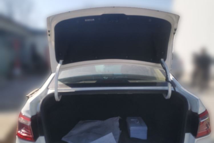 Used CHANGAN Eado DT 2019 1.6L Automatic Smart Enjoyment Model China VI Standard Trunk