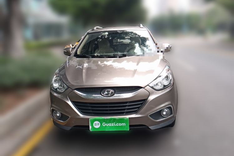 Used Hyundai ix35 2010 2.0L Automatic Two-Wheel Drive New Edition GL Front